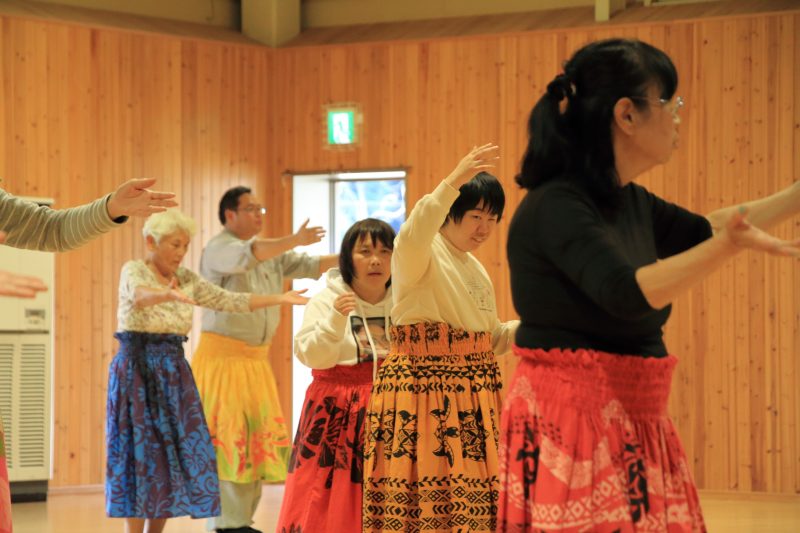 フラダンス教室 @ 社会福祉法人 光和苑 体育館 | 苅田町 | 福岡県 | 日本